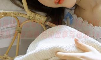 用高清镜头记录Aram(아람)DJAWA：凌乱牛仔布背后的故事与资源.txt