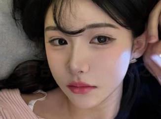 DKGirl御女郎 - 充满魅力的Ting婷婷：体操服写真合集，探索运动之美.txt