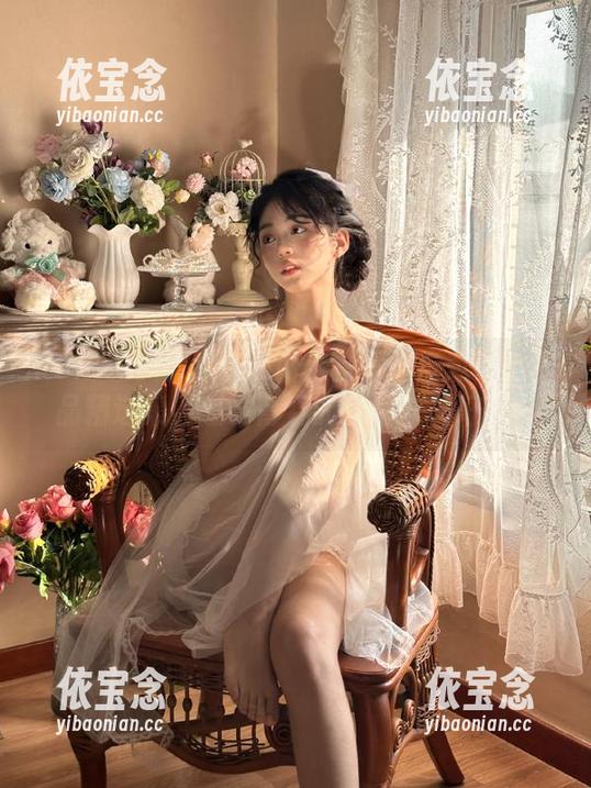 Feilin嗲囡囡-心妍公主 Feilin嗲囡囡 - 心妍公主倾情奉献甜心作品精选集,感受青春的甜蜜与美好.txt