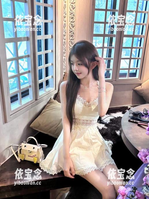 HuaYang花漾 - 尤妮丝Egg校园美图合集：每一张都是对青春岁月的赞美与回忆.txt