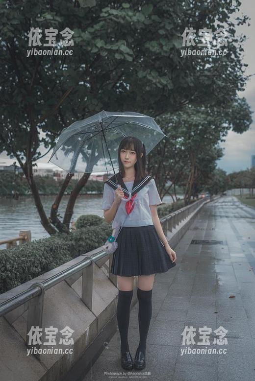 IMiss爱蜜社 - 在体操服中绽放光彩：Lynn刘奕宁专属写真图集.txt
