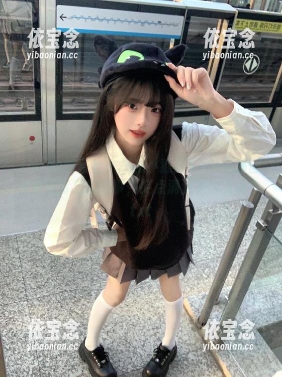 IMiss爱蜜社-小狐狸Sica IMiss爱蜜社 - 揭秘小狐狸Sica礼服图包更新背后的趣事,笑点满满等你发现!.txt
