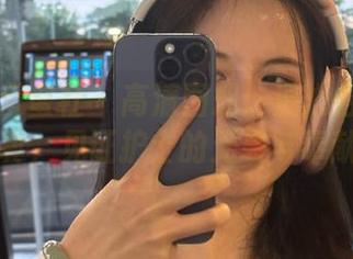 IMiss爱蜜社 - 高清图册：温心怡护士职业写真，见证护士的无畏与奉献.txt