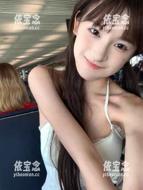 MFStar模范学院 - 感受77qiqi的秘密魅力：高清写真记录她独特的美丽瞬间.txt