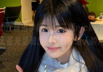 MFStar模范学院 - 白子嫣nicky婚纱写真，无圣光呈现出梦幻般的迷人瞬间.txt