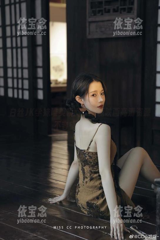 白丝JK学妹唯美瞬间，喵糖映画高清资源不容错过！.txt