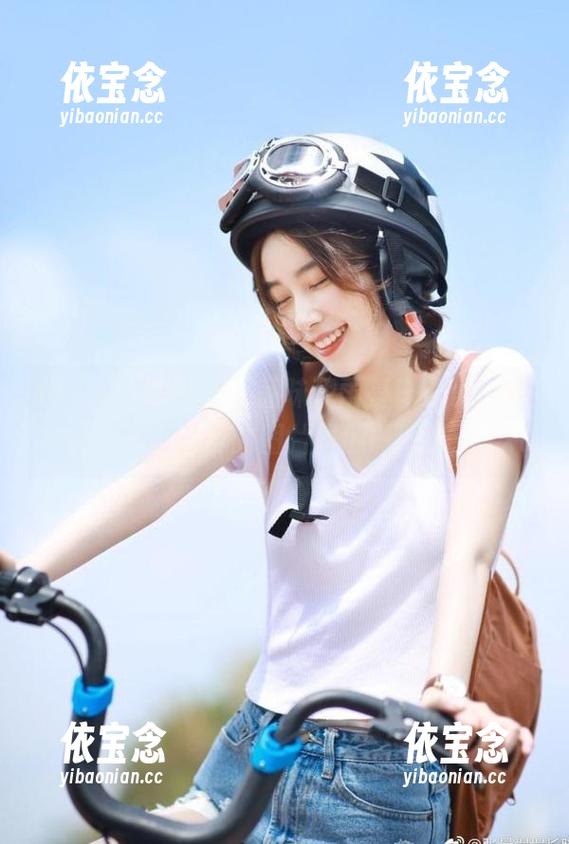 MyGirl美媛馆 - 品味伊雨蔓Fiona网袜写真，丰富多样的图片资源一网打尽.txt