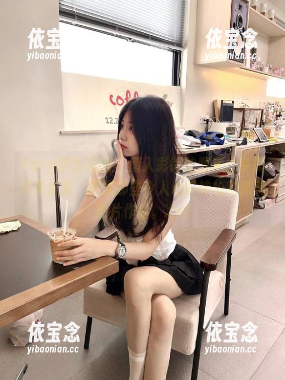 Pary学生模拍 - 落入彩铃的教室：专属写真资源，探索那些令人心旷神怡的精美图片作品。.txt