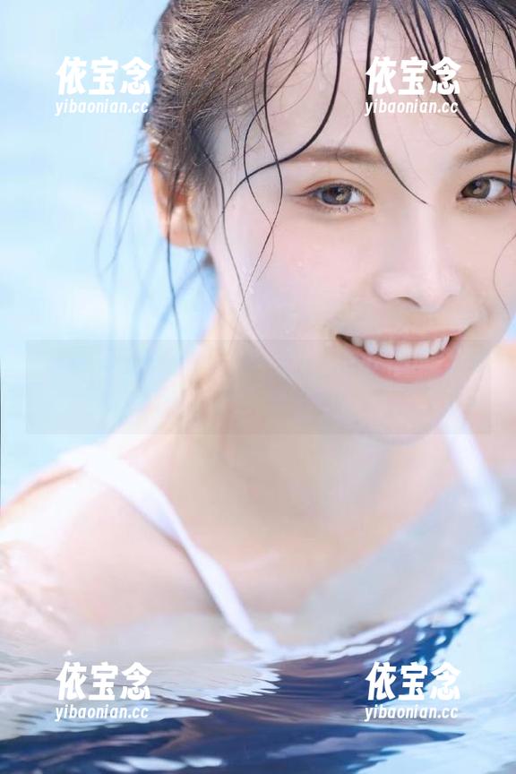 TouTiao头条女神 - 精致日常：李丽莎毛衣写真作品原图及图包特辑.txt