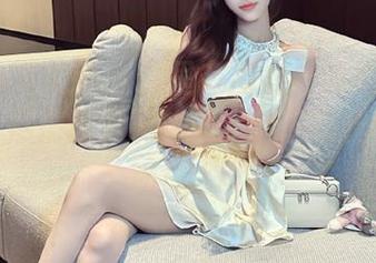 UGirls尤果网 - 这里有周妍希的最新套图更新，尽情欣赏死库水主题下的优雅与时尚！.txt