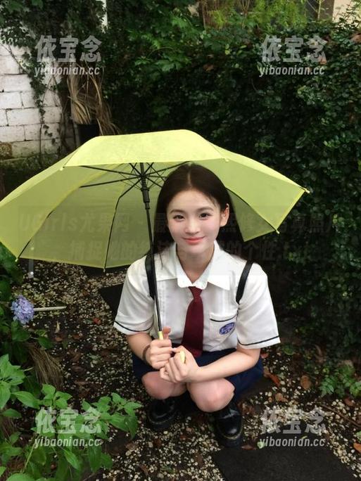 UGirls尤果网 - 最新游子熙修女写真照片，捕捉她的纯洁与卓越的个性.txt