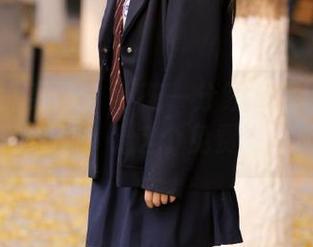 UGirls尤果网 - 不花一分钱就可以欣赏赵伊彤美足，别小看这个免费合集哦！.txt
