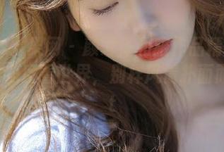 UGirls尤果网 - 颜爱泽和服作品精选：从和服的角度看世界，别样风情扑面而来.txt