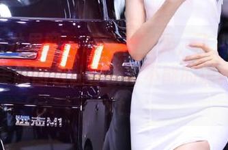 UGirls尤果网 - 精致无圣光，飞Angelababy美腿图包让你欲罢不能的摄影作品.txt