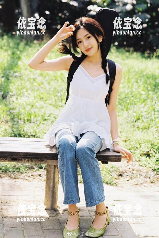 XIAOYU语画界 - 细腻柔美：“安琪Yee女神”私人写真图集合集倾情呈现.txt