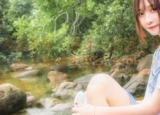 XIAOYU语画界 - 林乐一校服写真集：原图版，谁说经典不能重现灵动？.txt