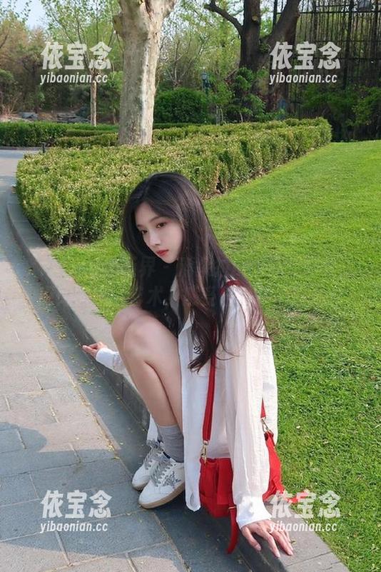 XIAOYU语画界 - 潘朵拉Laa私拍图集：厨娘的生活艺术，感受日常的美妙.txt