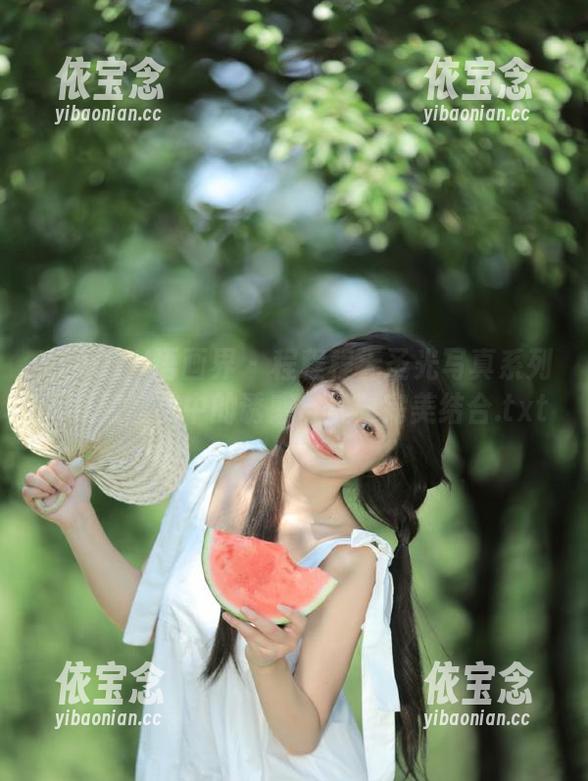 XIAOYU语画界 - 程程程无圣光写真系列：极致丝袜中的诱惑与优雅完美结合.txt