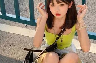 XIAOYU语画界 - 绯月樱展现白丝之美：满满艺术感的写真集.txt