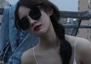 Xiuren秀人网 - 美丽兔女郎Demon瑶瑶图集最新更新，与你一起开启甜蜜旅程！.txt