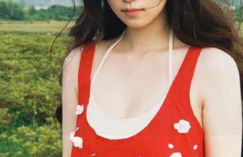 Xiuren秀人网 - 当Emily顾奈奈穿上美美的礼服，原图照片中瞬间连空气都变得浪漫了起来！.txt
