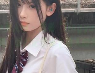 Xiuren秀人网 - 观看“lingyu69和服”的华美：图片记录每个动人的瞬间.txt