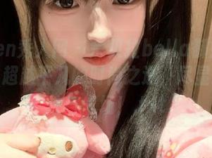 Xiuren秀人网 - 佘贝拉bella御姐写真图包，超越平凡的时尚之选，尽显独特个性与气场！.txt