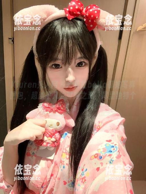 Xiuren秀人网 - 佘贝拉bella御姐写真图包，超越平凡的时尚之选，尽显独特个性与气场！.txt