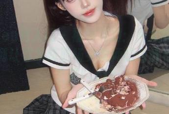 Xiuren秀人网 - 福利满满：周大萌女教师系列让你领略职场女教师的优雅与知性之美！.txt