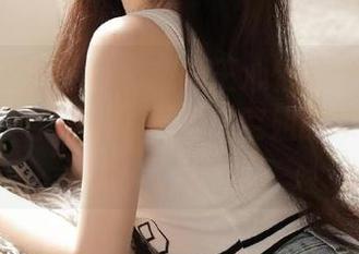 Xiuren秀人网 - 观看王心怡的空姐写真合集，带你领悟飞行员与空姐的双重魅力.txt