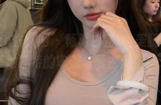 Xiuren秀人网 - 畅游白芷yy美腿图库，分享她独特的审美与复古风情！.txt