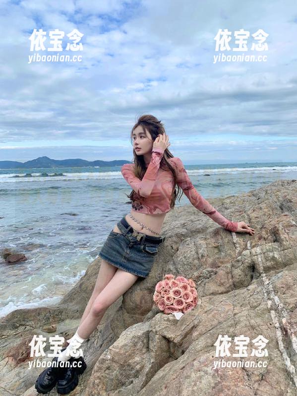 Xiuren秀人网 - 免费分享绮里嘉Carina双人写真，尽享唯美瞬间与艺术魅力！.txt