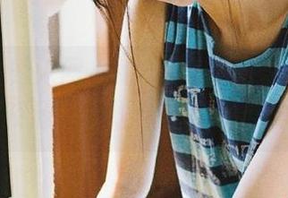 Xiuren秀人网 - 给你送福利，草莓zz天台写真资源大放送，快来免费拿！.txt