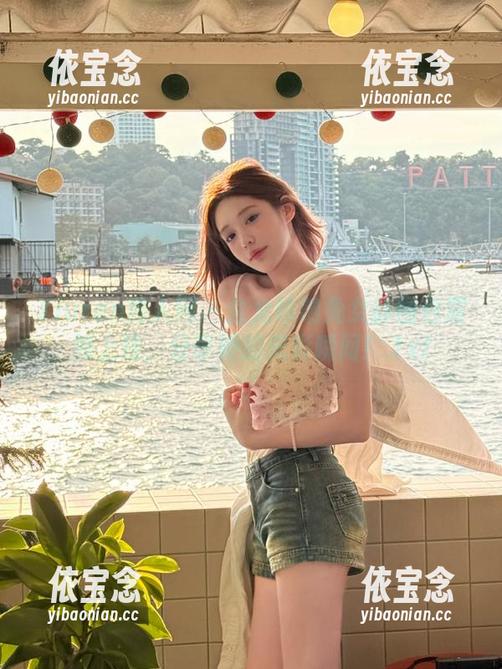 Xiuren秀人网 - 金允珍呐兔女郎图包震撼上线，分享她的光彩瞬间！.txt