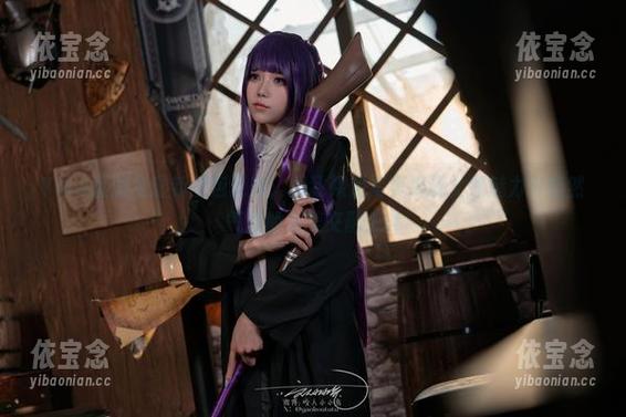 Yiko湿润兔最新图包更新：极致裸足写真展现女性魅力与自然气息的完美交融.txt