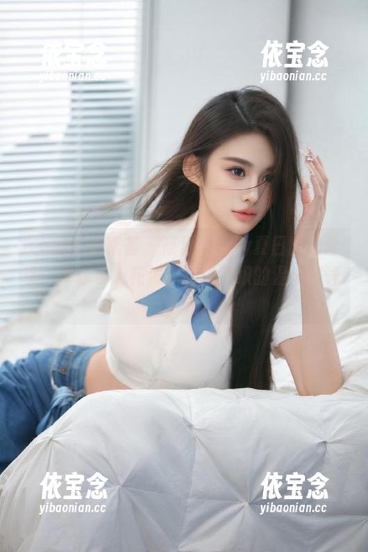YouMi尤蜜荟 - 筱慧cindy夏日图包分享，带你步入花海与阳光交织的温柔时光.txt