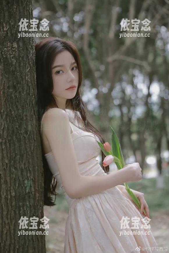 beautyleg - “Celia红裙”写真图库：下载这些优雅瞬间，你的时尚之路从此不再孤单！.txt