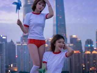 beautyleg - Joanna比基尼图包分享：捕捉她在沙滩上那迷人的每一秒.txt