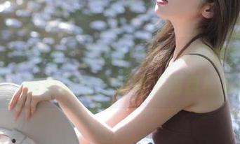 beautyleg - 全新Maggie豹纹照片合集：精彩瞬间已整理至网盘！.txt