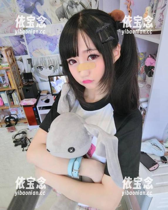 最新力作分享：nagisa魔物喵学妹在摄影世界中的别样风采与风格！.txt