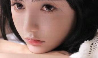 pans - 探索蕾蕾的圣诞魅力，精致美图合集让你感受节日的温暖与美好！.txt