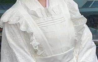无圣光下的水手服，一北亦北的写真呈现无与伦比的风采！.txt