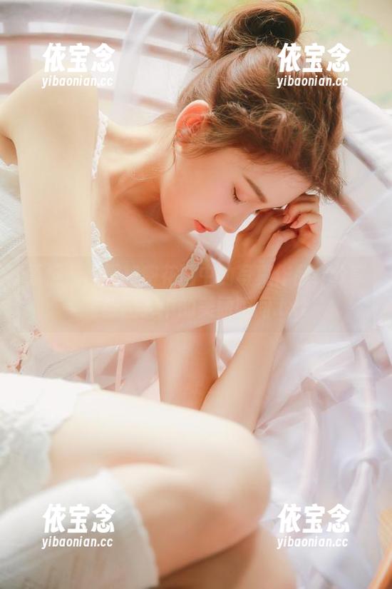 丽柜-图图 丽柜 - 图图秘密花园中的写真作品,分享每张图片中的美丽瞬间.txt