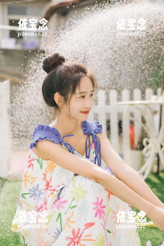 丽柜 - 在线探索小熊的蕾丝写真合集，感受唯美瞬间.txt