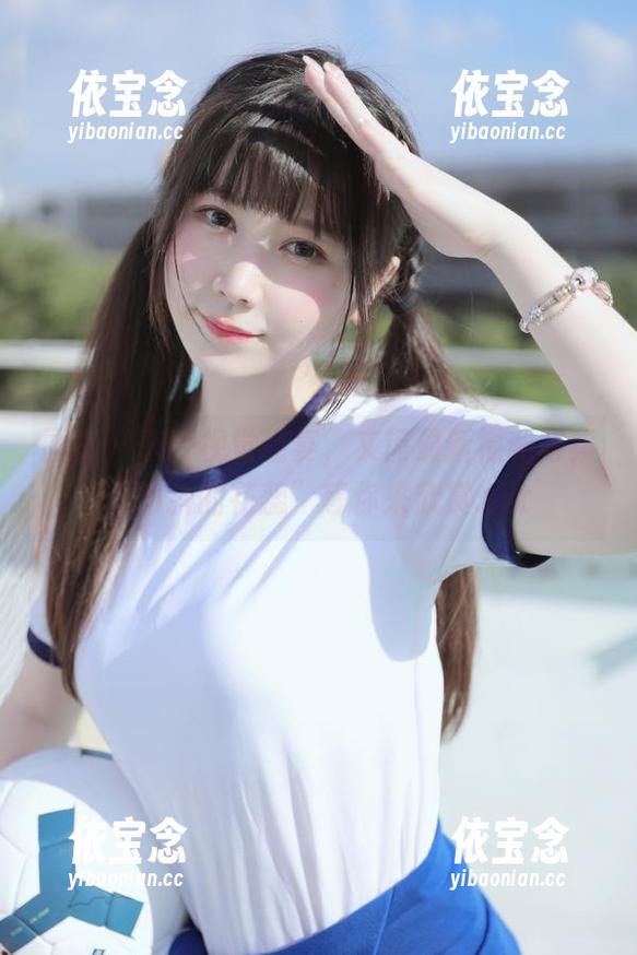 丽柜 - 享受视觉盛宴，文芮最新福利写真“颤抖的花蕊”等你来欣赏.txt