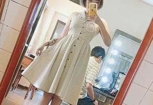 一秒钟俘获你的心！云溪溪奶桃高清原图温柔写真，快来感受这股魅力！.txt