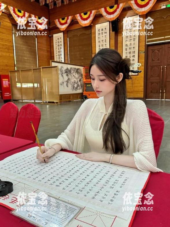 克拉女神 - “熙妍的天使图集精选”：我努力想当天使，结果却成了自己的笑柄.txt