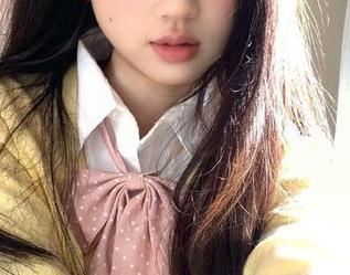 克拉女神 - 走进珊珊的浴室，感受每一幅私房作品背后的故事.txt