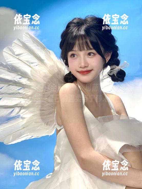 兔玩映画图库全新分享：树荫下的小细腿，感受夏日的温柔与宁静.txt