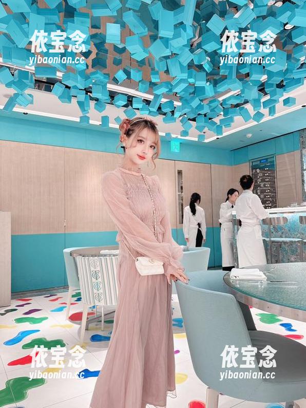 冲田凛花rinka美腿写真精选图库：尽享她的优雅与性感.txt